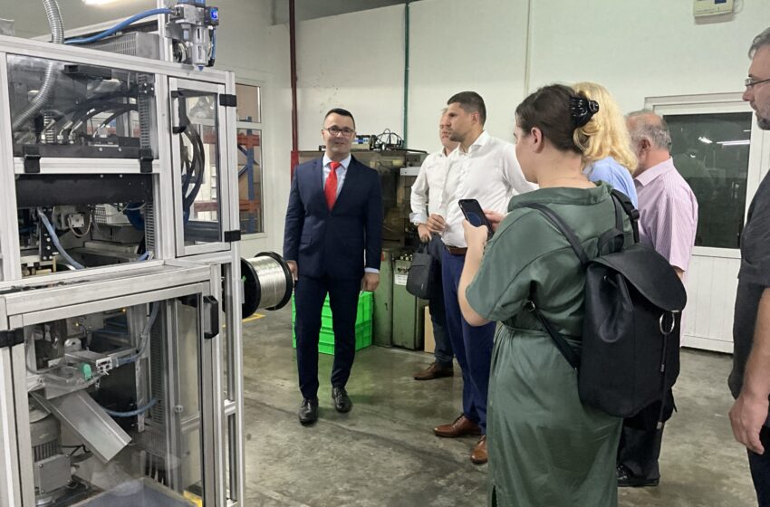  Czech Viet jako jediná firma s vietnamským základem letěla do Vietnamu s ministrem životního prostředí