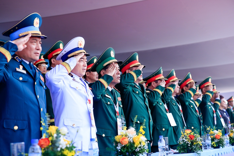 Những hình ảnh ấn tượng tại Triển lãm Quốc phòng Quốc tế Việt Nam 2024- Ảnh 2. Những hình ảnh ấn tượng tại Triển lãm Quốc phòng Quốc tế Việt Nam 2024- Ảnh 2.