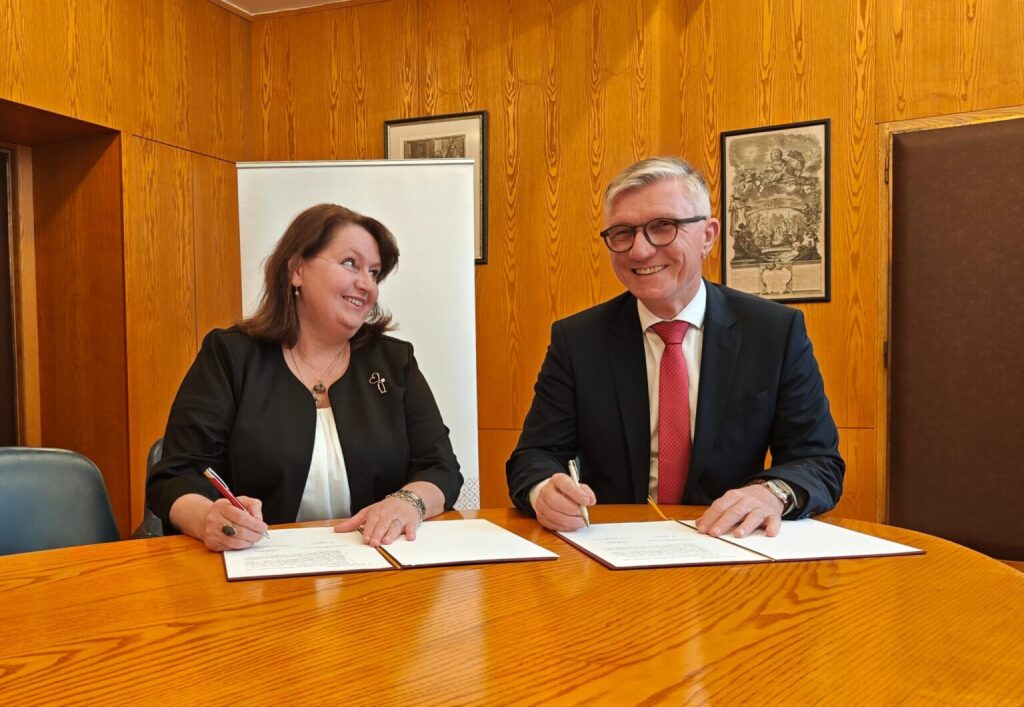 Zdravotní sestry z Vietnamu pomohou českému zdravotnictví. Začíná nová kapitola česko-vietnamské spolupráce