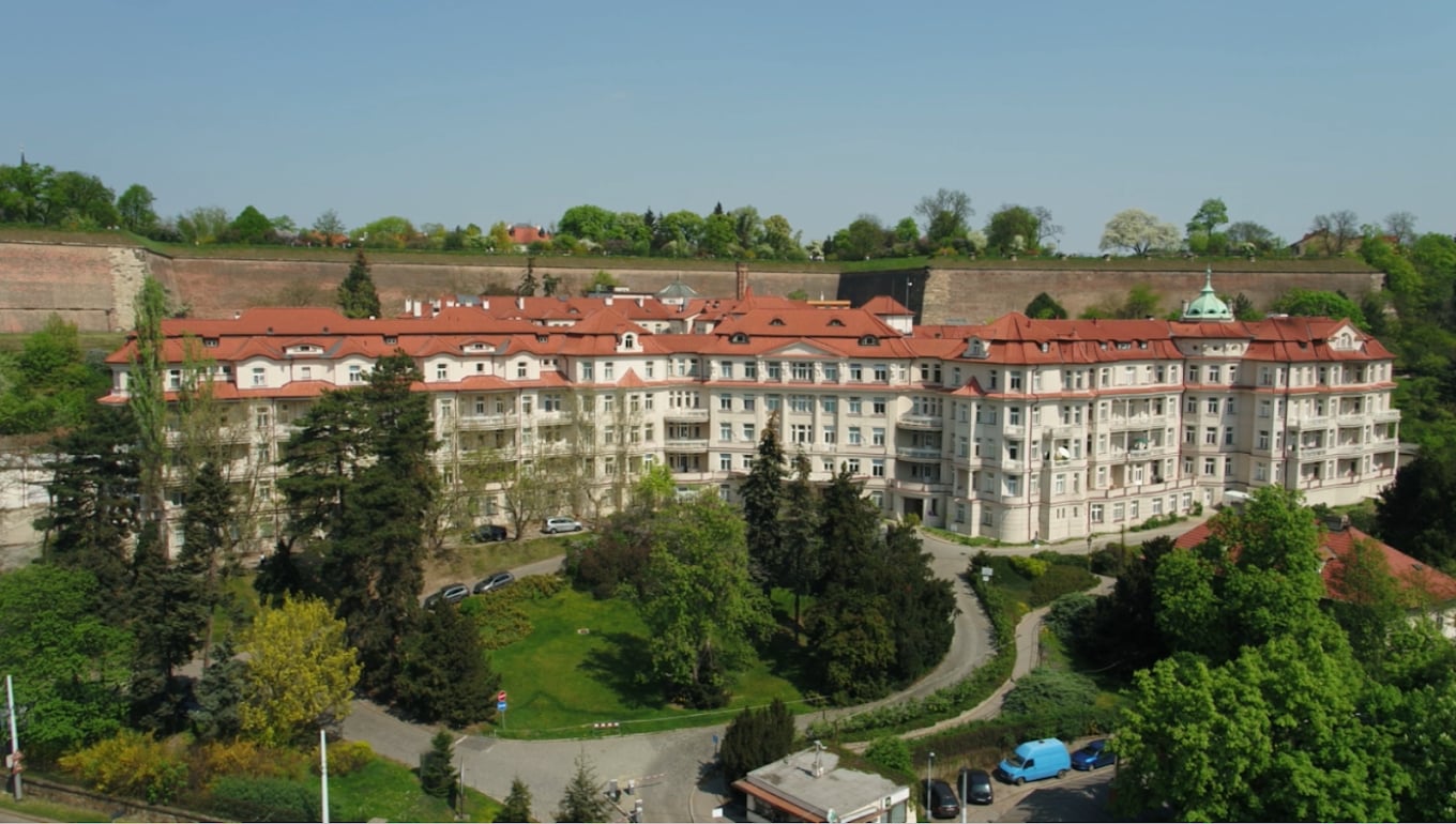 Ústav pro péči o matku a dítě v Praze-Podolí budova - Zdroj: ÚPMD